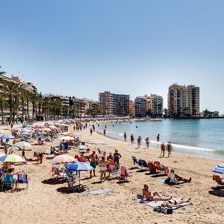 Apartamento Caballero De Rodas Torrevieja Exterior foto
